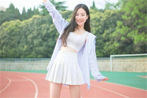 上海新茶网：You can savor delicious food, read good books